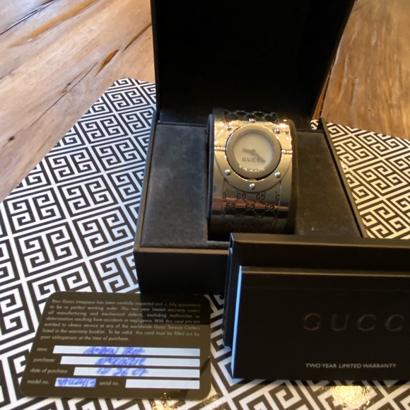 Gucci Twirl watch - Picture 5 of 8